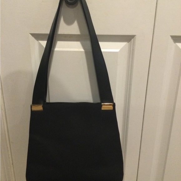 Salvatore Ferragamo Handbag - Picture 9 of 13